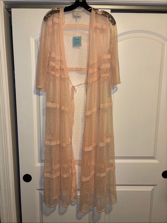 Hayden Los Angeles Other - Hayden Robe/ Kimono lace Pink Size Small/Medium